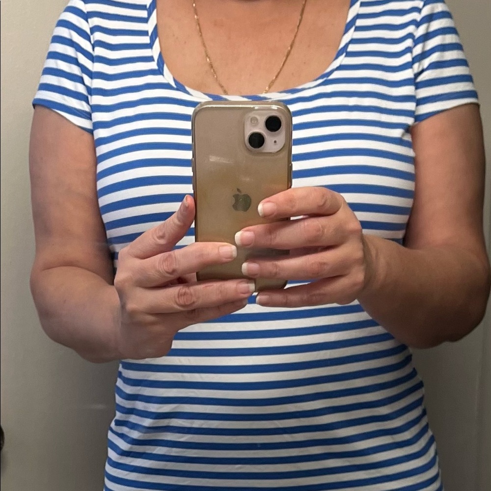 Nice blue and white top!